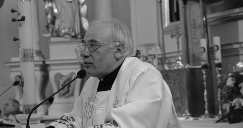 Ks. prał. Jan Kasiński (1945-2023).