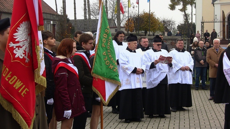 11 listopada w Szydłowie k. Mławy
