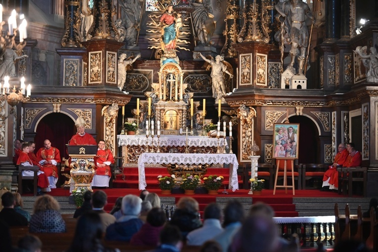 Relikwie rodziny Ulmów w katedrze