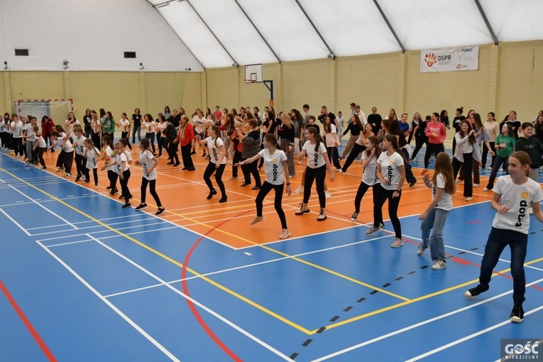Międzypokoleniowa zumba w Zielonej Górze