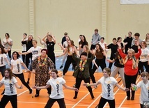 Międzypokoleniowa zumba w Zielonej Górze