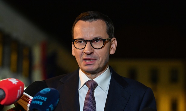 Premier: mam wrażenie, że koledzy z Rady Europejskiej coraz mocniej zastanawiają się, czy zabieranie kompetencji krajom członkowskim to dobry kierunek