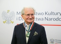 Janusz Rosikoń uhonorowany Złotym Medalem Gloria Artis - najwyższym odznaczeniem Ministerstwa Kultury