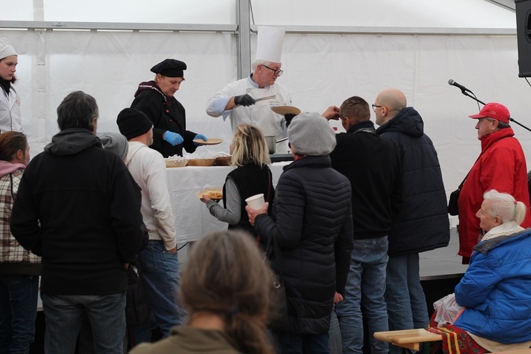 Światowy Dzień Ubogich w Archidiecezji Krakowskiej 2023