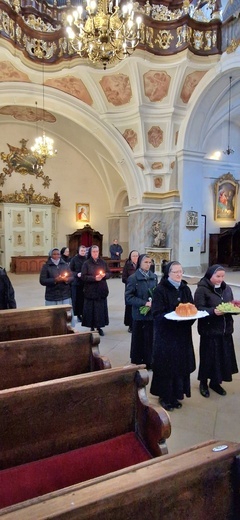 Pielgrzymka Zgromadzenia Sióstr Maryi Niepokalanej do Barda