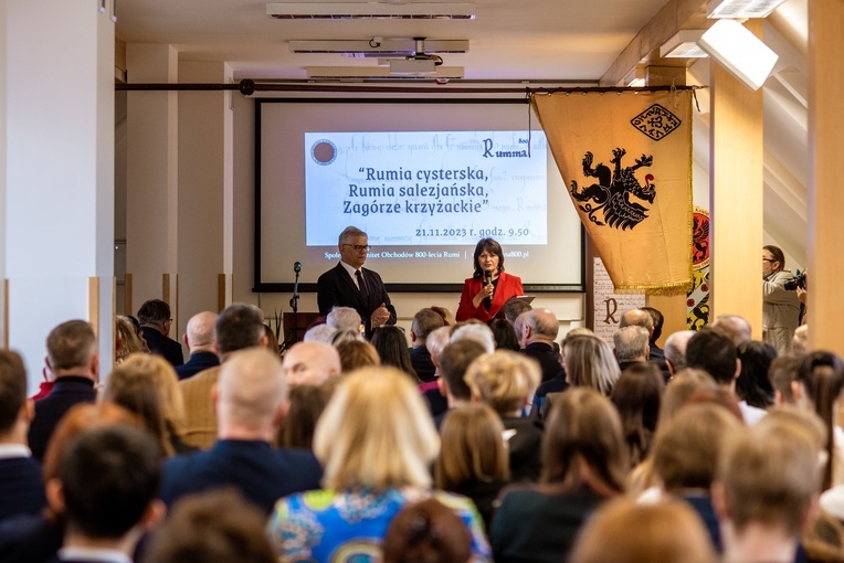 ​Konferencja o wkładzie zgromadzeń zakonnych w rozwój Rumi