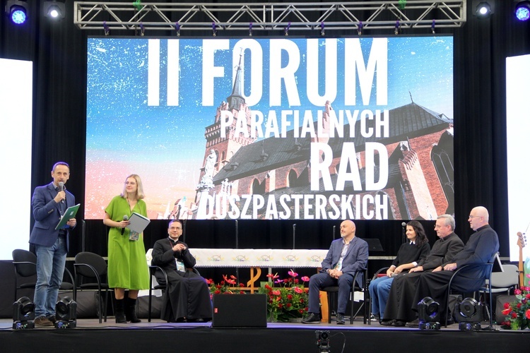 Tarnów. II Forum Parafialnych Rad Duszpasterskich