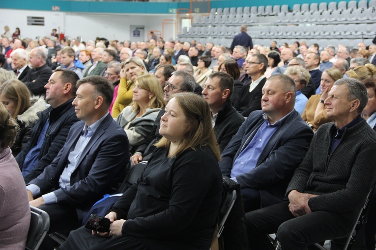 Tarnów. II Forum Parafialnych Rad Duszpasterskich