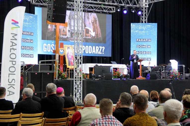 Tarnów. II Forum Parafialnych Rad Duszpasterskich