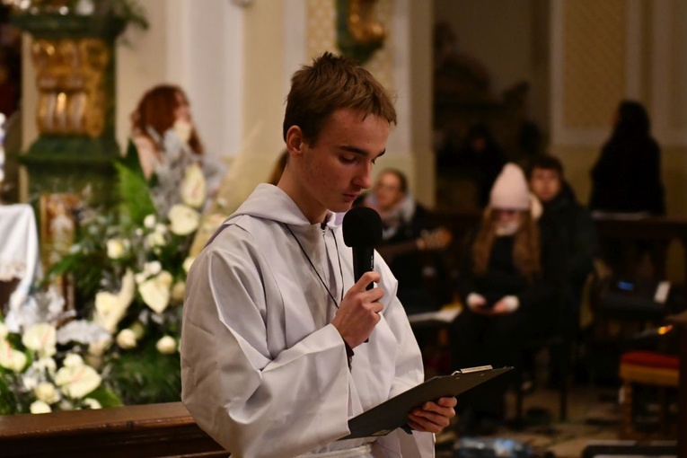 Modlitewny Wieczór Młodych w Grodowcu