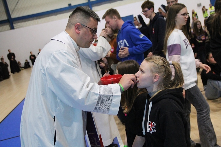 Spotkanie Młodych "Radując się w nadziei" cz. 2