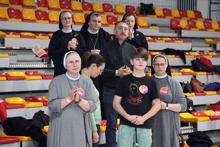 Spotkanie Młodych "Radując się w nadziei" cz. 2