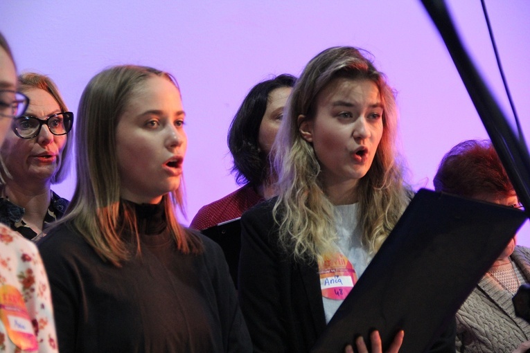 Spotkanie Młodych "Radując się w nadziei" cz. 2