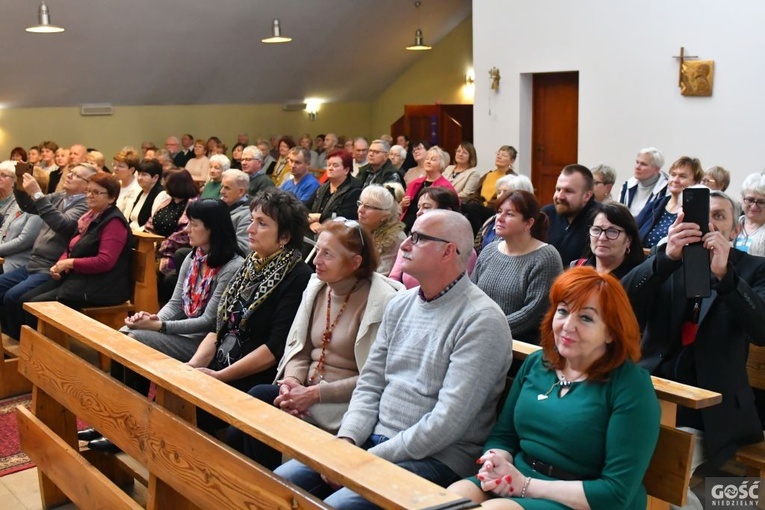 Rekolekcje Parafialnych Zespołów Caritas