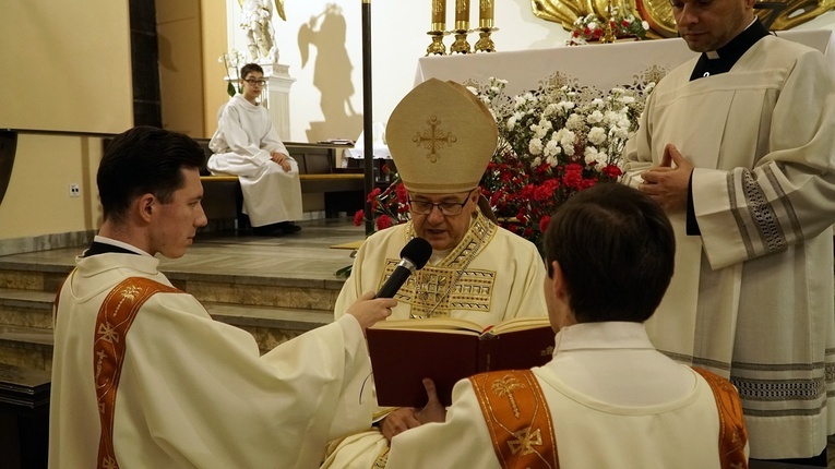 Święcenia diakonatu u klaretynów w parafii pw. św. Wawrzyńca we Wrocławiu
