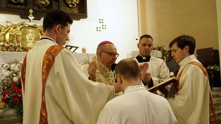 Święcenia diakonatu u klaretynów w parafii pw. św. Wawrzyńca we Wrocławiu