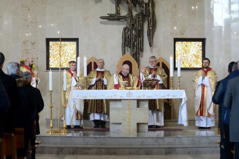 Dzień skupienia nadzwyczajnych szafarzy Komunii św.