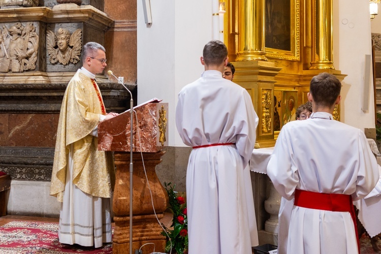 Tarnów. Kandydaci na ministrantów w katedrze