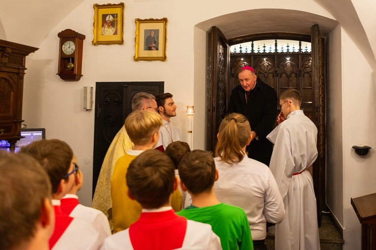 Tarnów. Kandydaci na ministrantów w katedrze