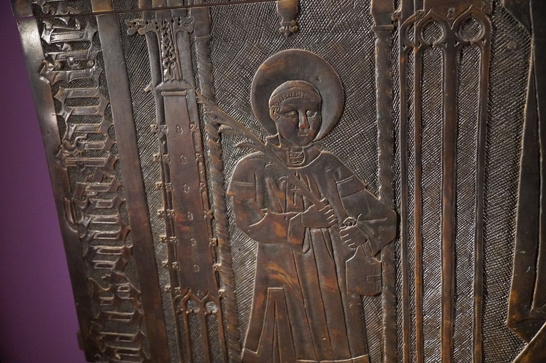 "Sztuka umierania" z płytami nagrobnymi biskupów wrocławskich