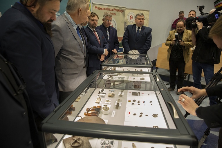 Efekty prac archeologicznych w Stalagu Luft 4