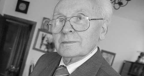 Zmarł senator Walerian Piotrowski