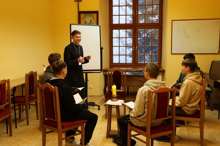 Rekolekcje dla młodzieży męskiej w sandomierskim seminarium