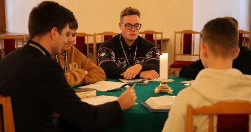 Rekolekcje dla młodzieży męskiej w sandomierskim seminarium