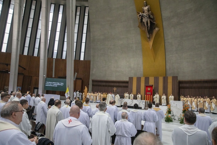 Kard. Ryś na pielgrzymce kapłanów do Świątyni Opatrzności Bożej