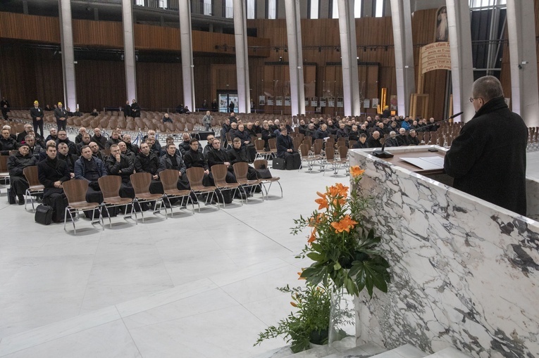 Kard. Ryś na pielgrzymce kapłanów do Świątyni Opatrzności Bożej