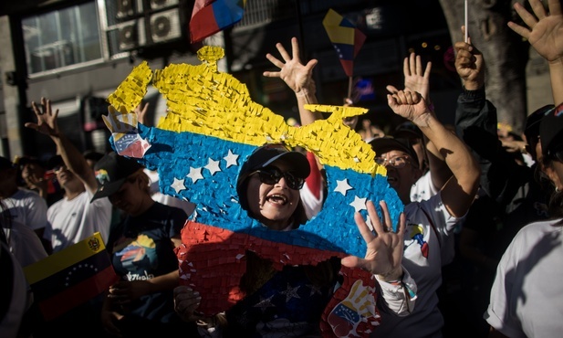 Wenezuela: Obywatele wyrażą opinię, czy zająć bogate w ropę tereny sąsiada - Gujany