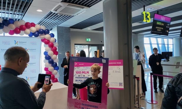 Katowice Airport. 100 mln pasażerów Wizz Air w Polsce