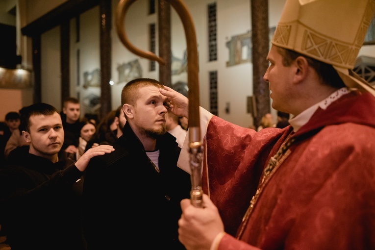 Bierzmowanie dorosłych w Gdyni