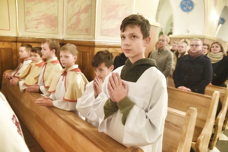 Nowi lektorzy i sztandar LSO w Łącku