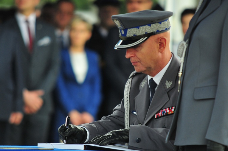 KGP: Gen. Jarosław Szymczyk w czwartek zdaje obowiązki Komendanta Głównego Policji