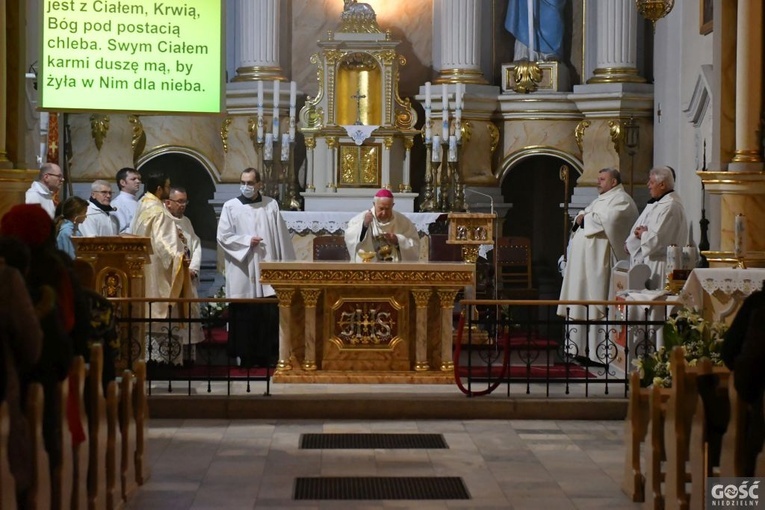 Konsekracja ołtarza w Babimoście