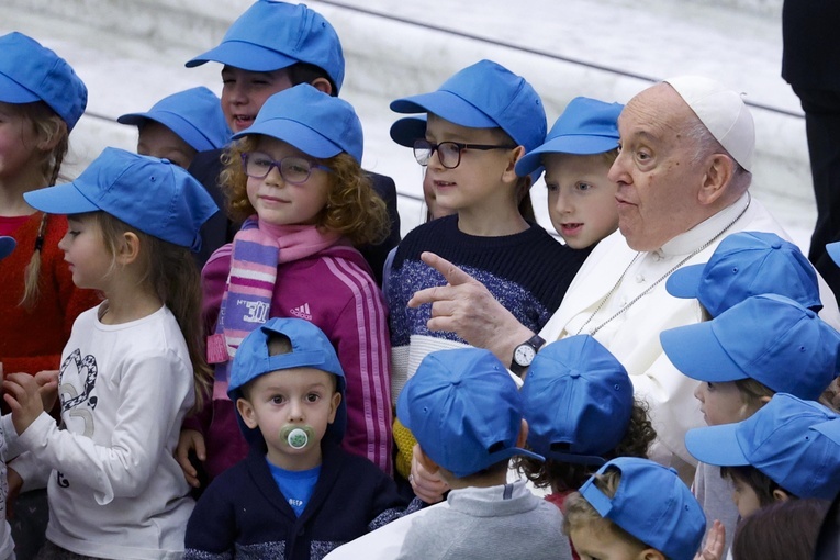 Papież zapowiada pierwszy Światowy Dzień Dzieci