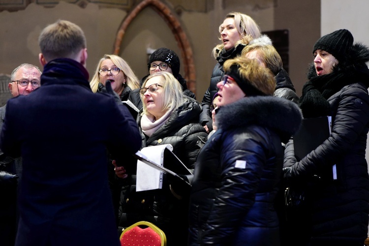 Frombork. Uroczystość zakończenia prac konserwatorskich Poliptyku Fromborskiego