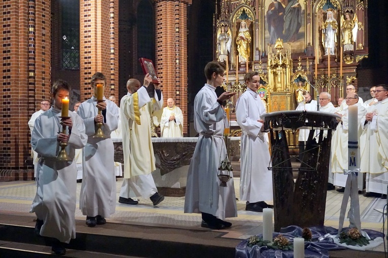 Nowi szafarze Komunii świętej 