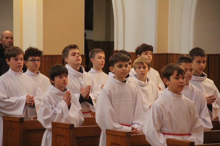 Tarnów-Mościce. Błogosławieństwo nowych lektorów dekanatu Tarnów-Zachód