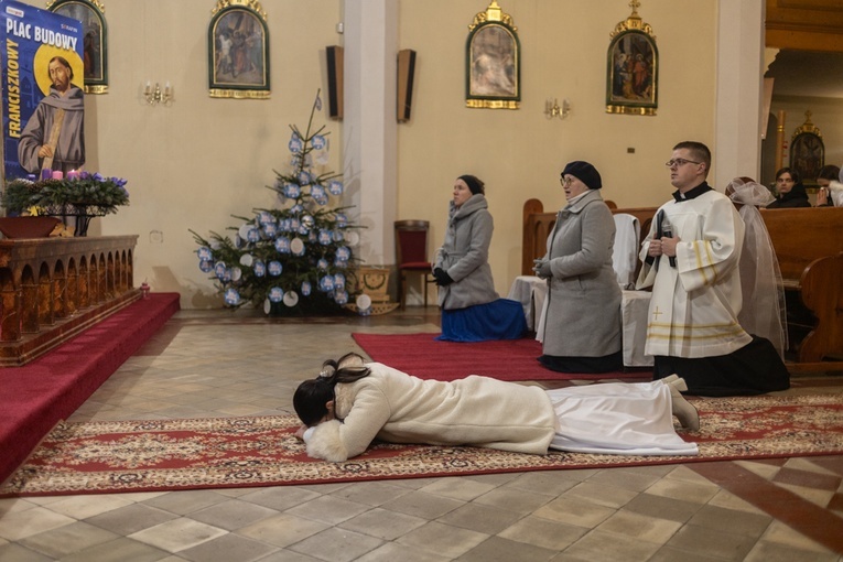 Konsekracja Małgorzaty Przybylskiej