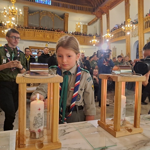 Betlejemskie Światło Pokoju już w Polsce