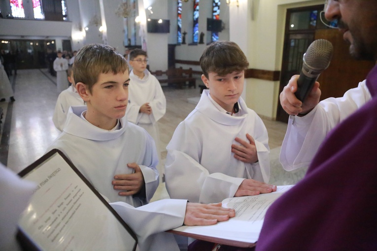 Błogosławieństwo lektorów u MB Fatimskiej