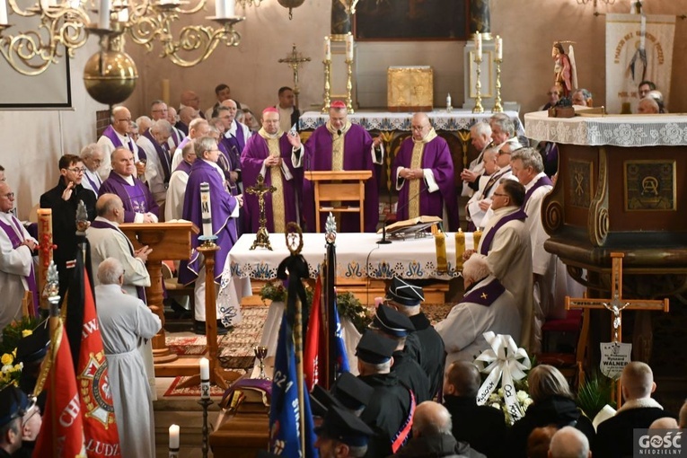 Pogrzeb śp. ks. Ryszarda Walnera