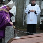 Płock. Pogrzeb ks. prał. Janusza Śniegockiego (1942-2023)