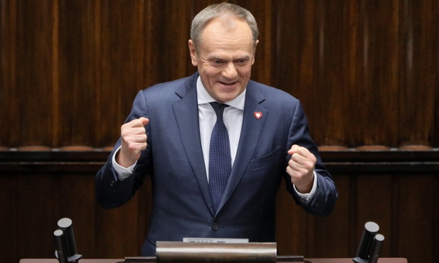 D. Tusk w expose: silna pozycja Polski w NATO i UE, podwyżki dla budżetówki, audyt w spółkach Skarbu Państwa 