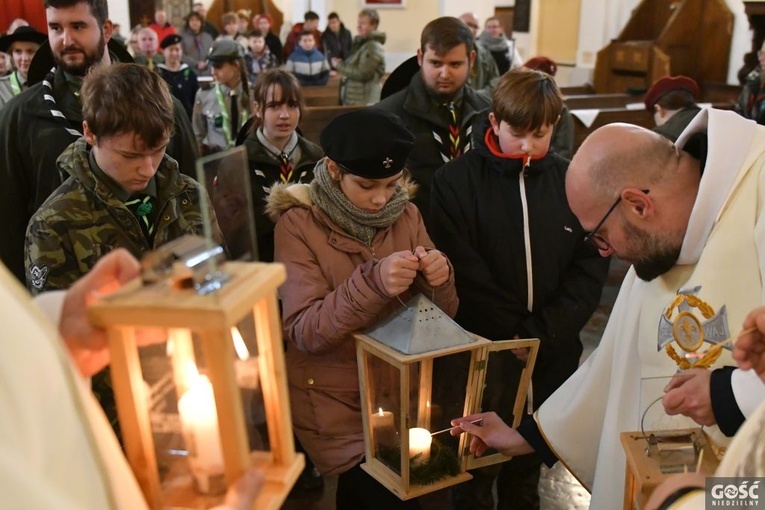 Betlejemskie Światło Pokoju już w Rokitnie