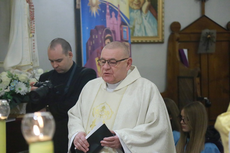 Relikwie o. Pio w Nowym Rybiu