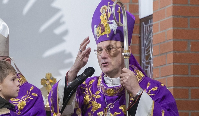 Abp Polak: Radość płynie z pewności, że jesteśmy przez Niego kochani 