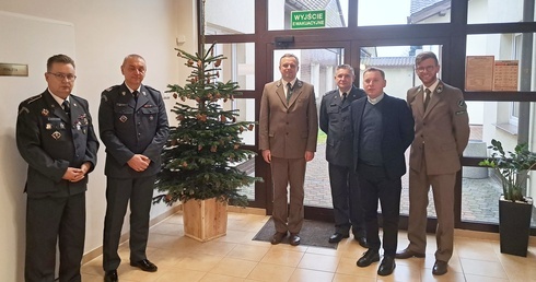 Hospicjum wystrojone na święta